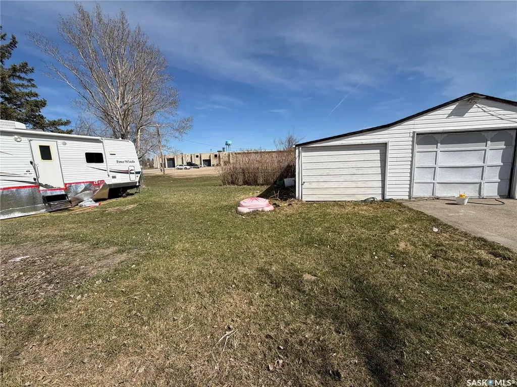 128 9th Street E Melville SK S0A 2P0