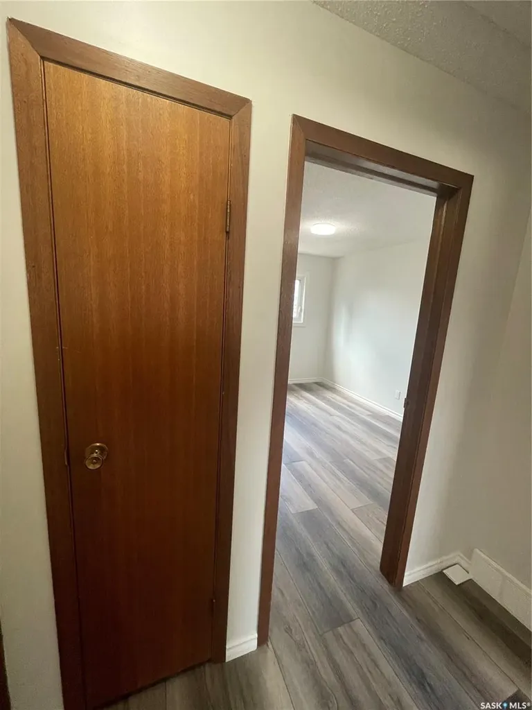 1510 Mckercher Drive Saskatoon SK S7H 5J9