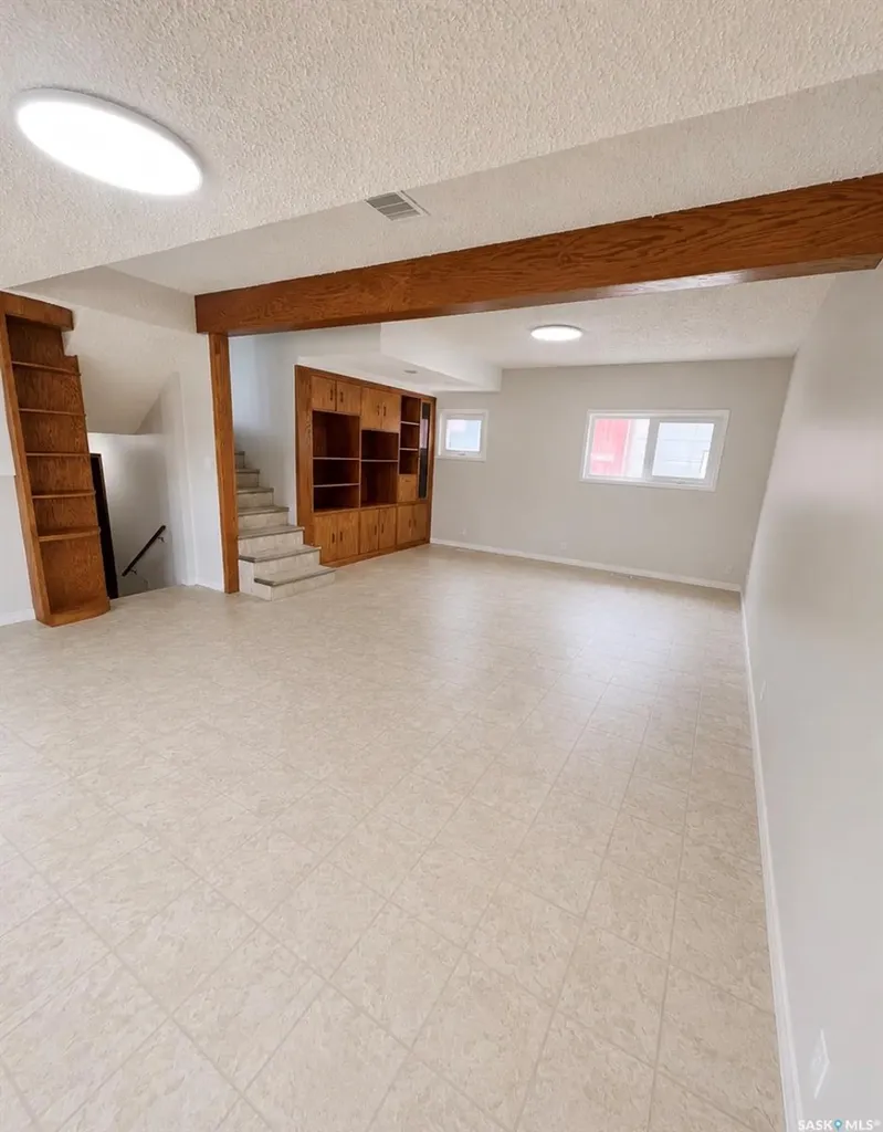 1510 Mckercher Drive Saskatoon SK S7H 5J9