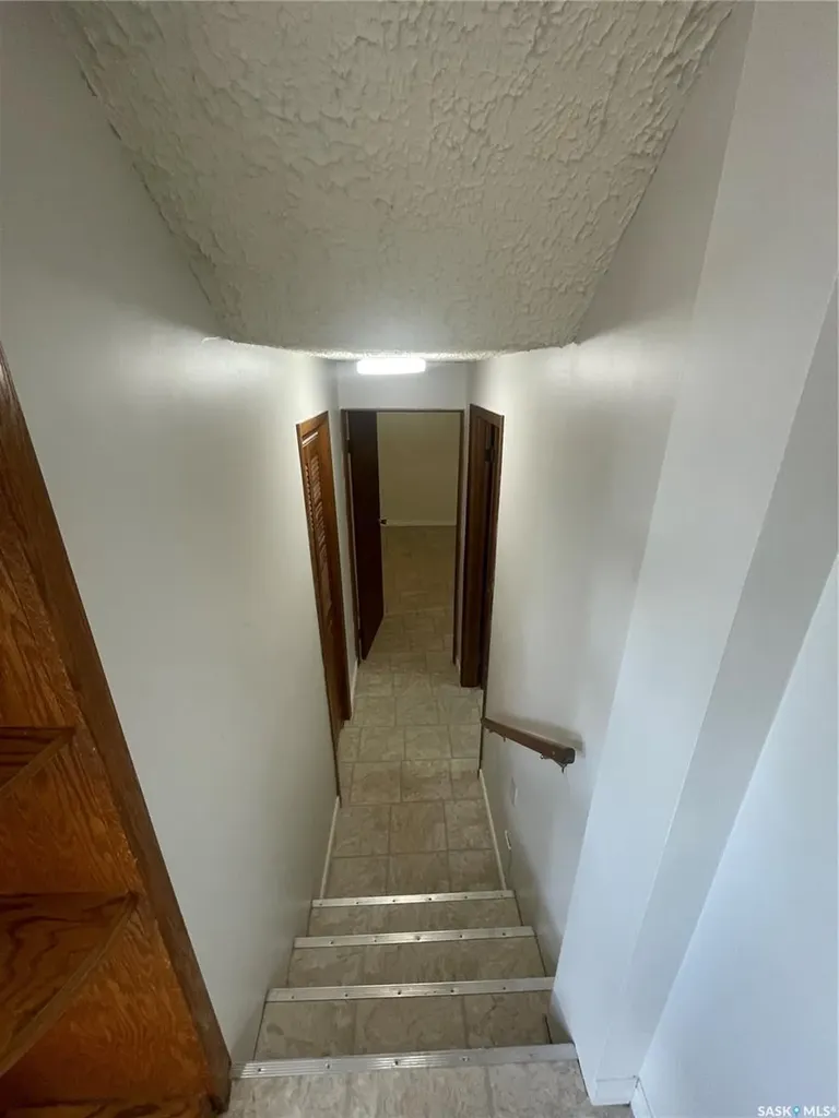 1510 Mckercher Drive Saskatoon SK S7H 5J9