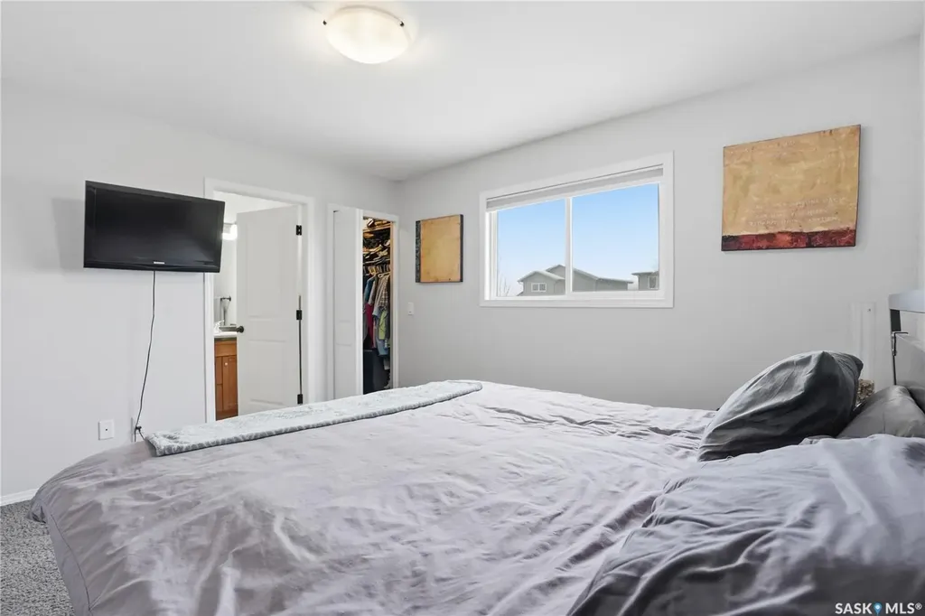 232 Enns Crescent Martensville SK S0K 0A2