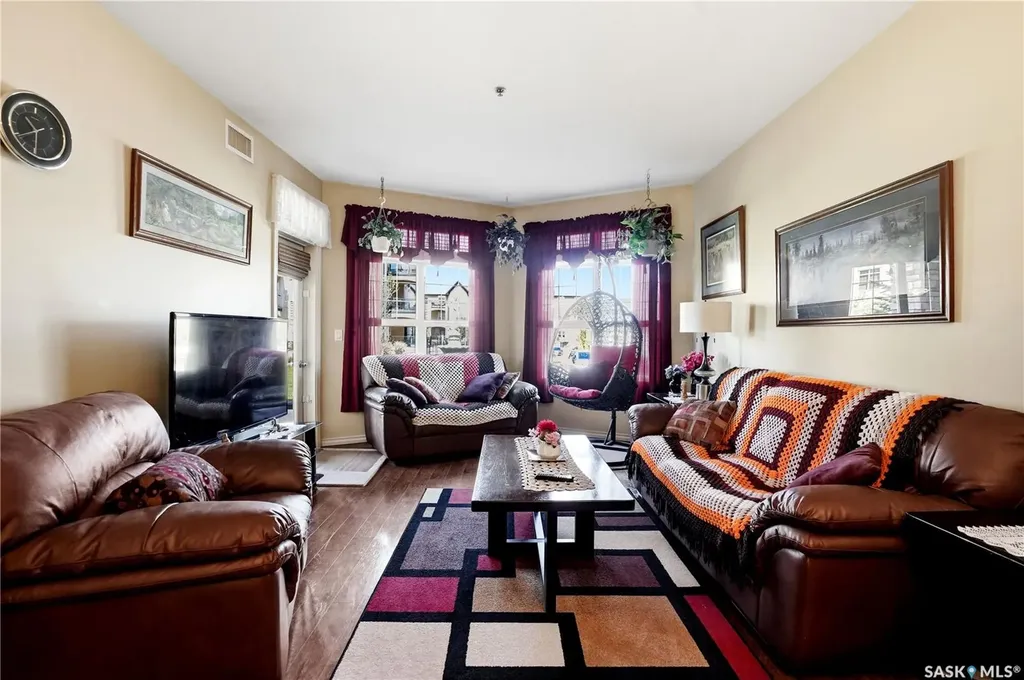2160 Heseltine Road Regina SK S4V 1L2