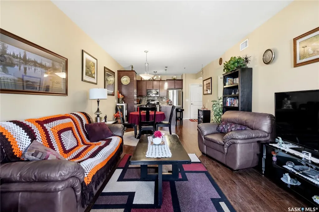 2160 Heseltine Road Regina SK S4V 1L2