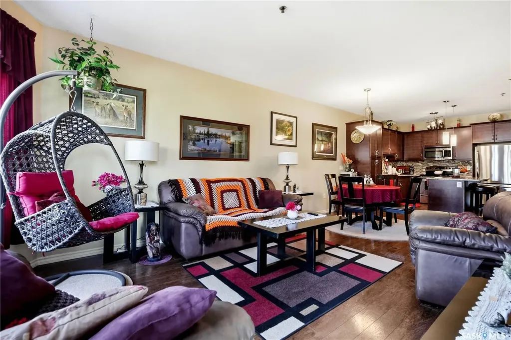 2160 Heseltine Road Regina SK S4V 1L2