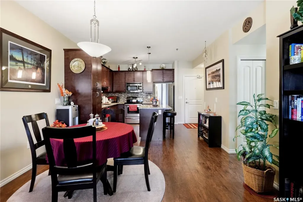 2160 Heseltine Road Regina SK S4V 1L2