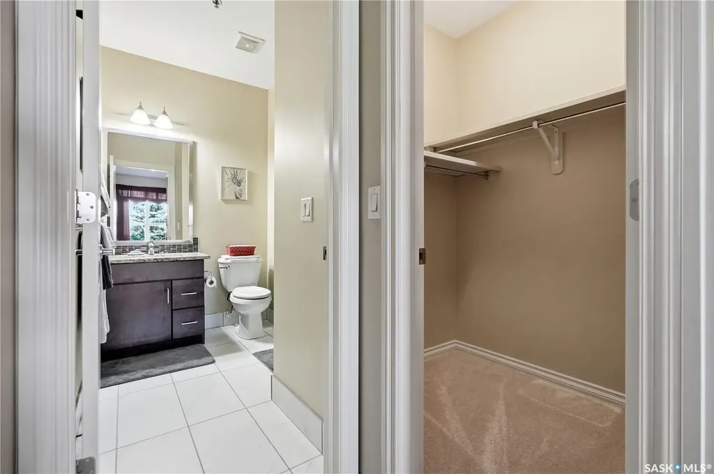 2160 Heseltine Road Regina SK S4V 1L2