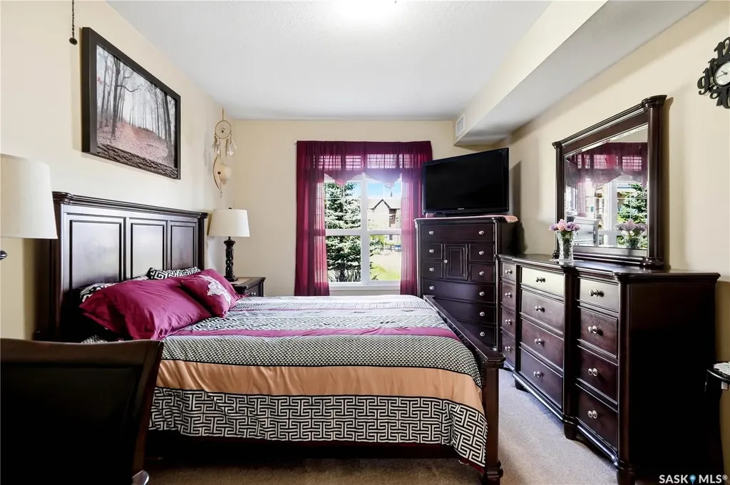 2160 Heseltine Road Regina SK S4V 1L2