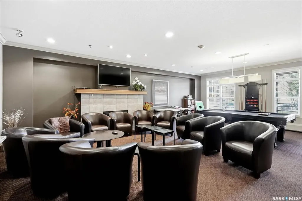 2160 Heseltine Road Regina SK S4V 1L2