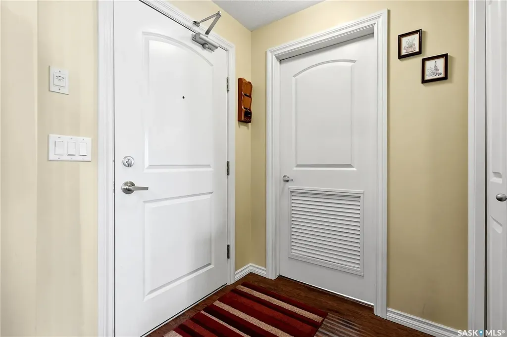 2160 Heseltine Road Regina SK S4V 1L2