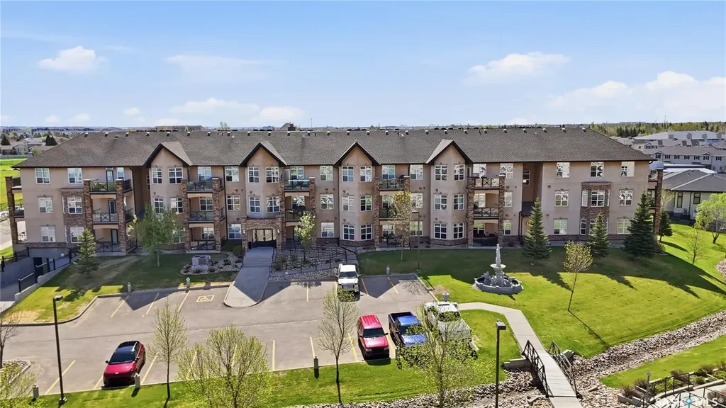 2160 Heseltine Road Regina SK S4V 1L2