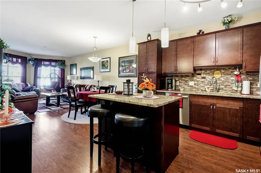 2160 Heseltine Road Regina SK S4V 1L2