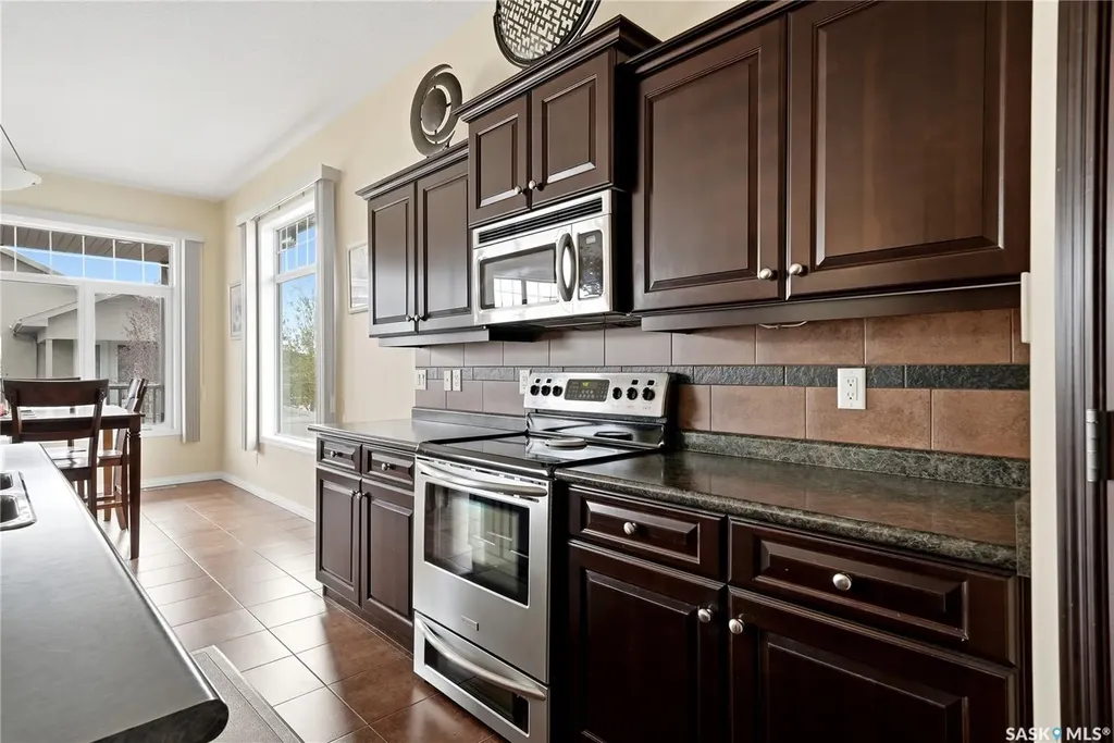 2534 Windsor Park Road Regina SK S4V 1K4