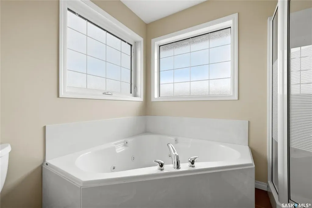 2534 Windsor Park Road Regina SK S4V 1K4
