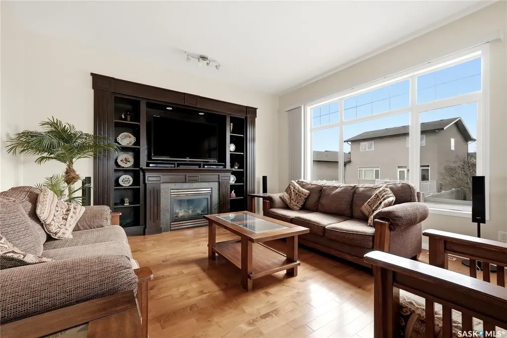 2534 Windsor Park Road Regina SK S4V 1K4