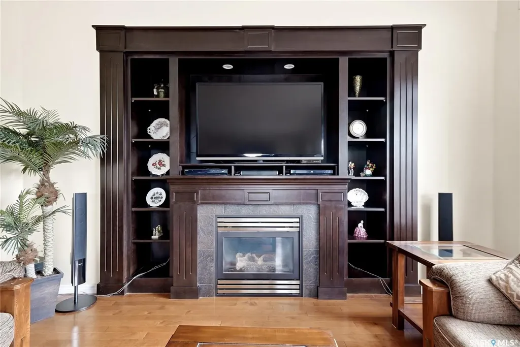 2534 Windsor Park Road Regina SK S4V 1K4