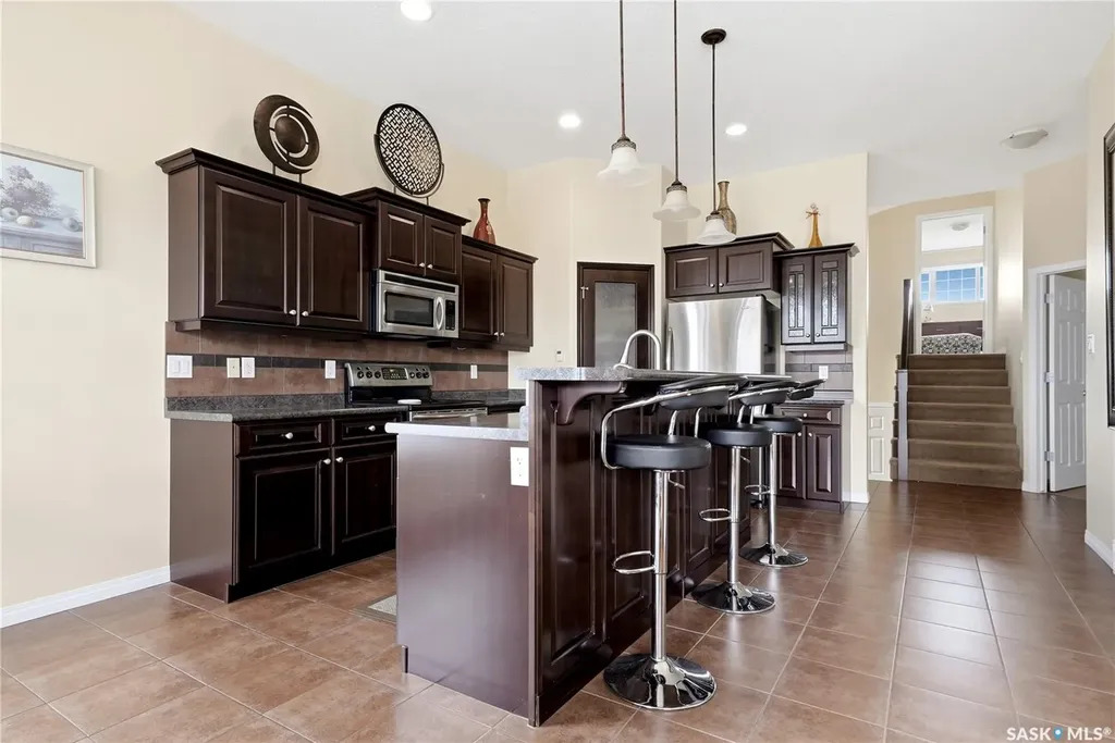 2534 Windsor Park Road Regina SK S4V 1K4