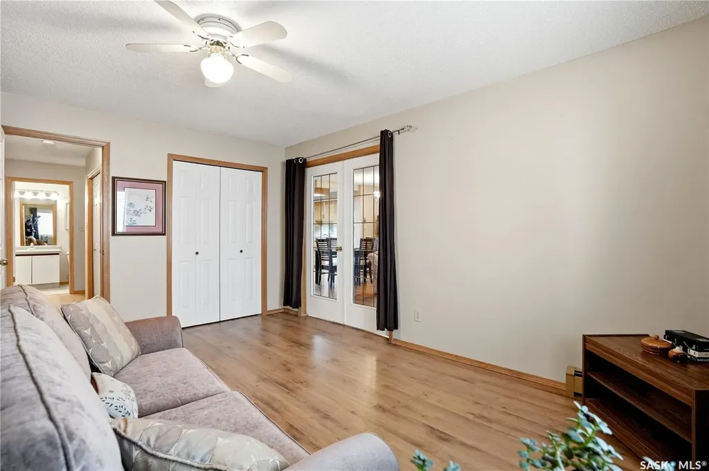 960 Assiniboine Avenue E Regina SK S4V 2P8