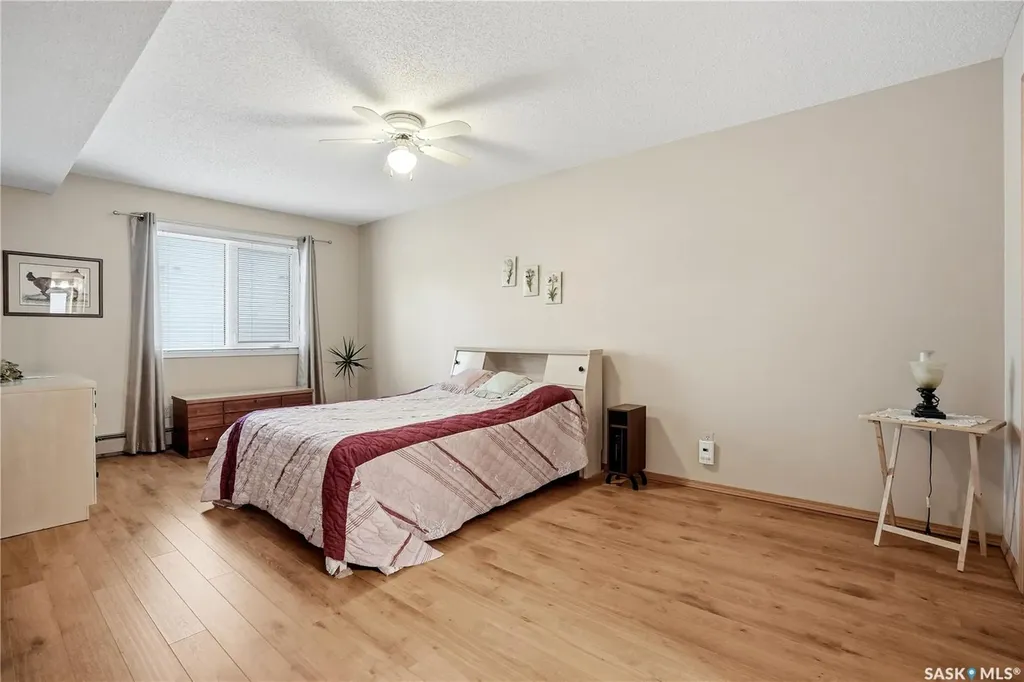 960 Assiniboine Avenue E Regina SK S4V 2P8