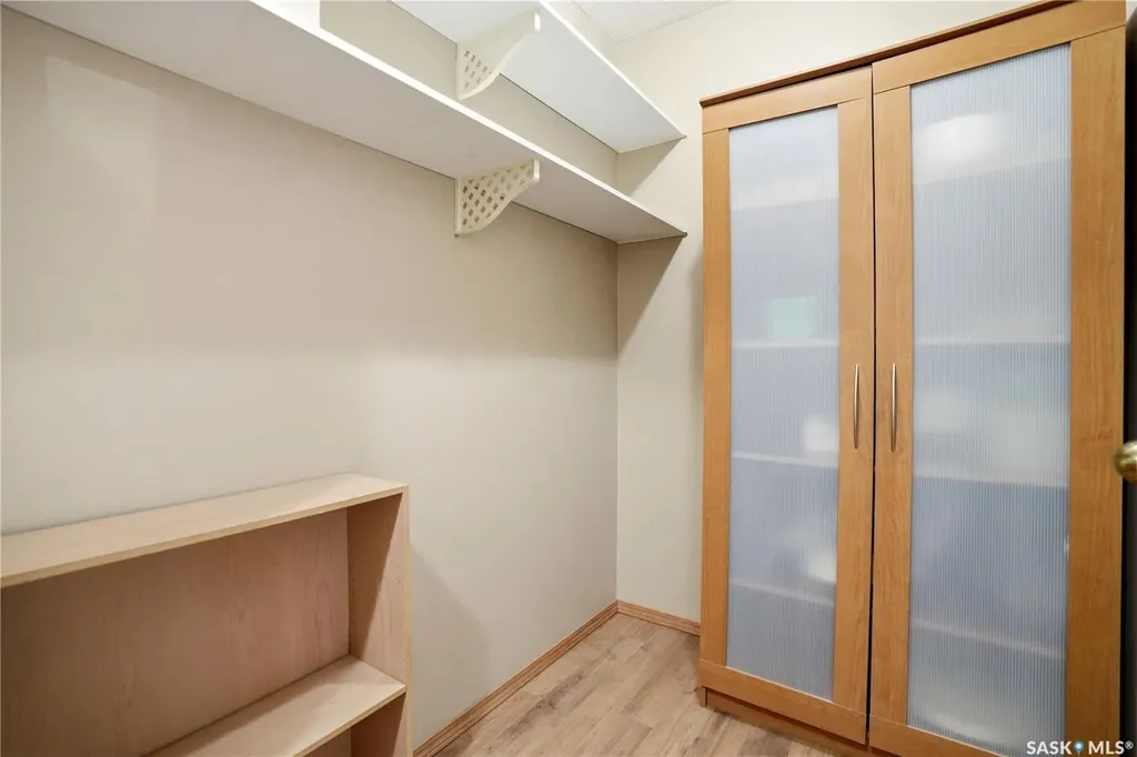 960 Assiniboine Avenue E Regina SK S4V 2P8