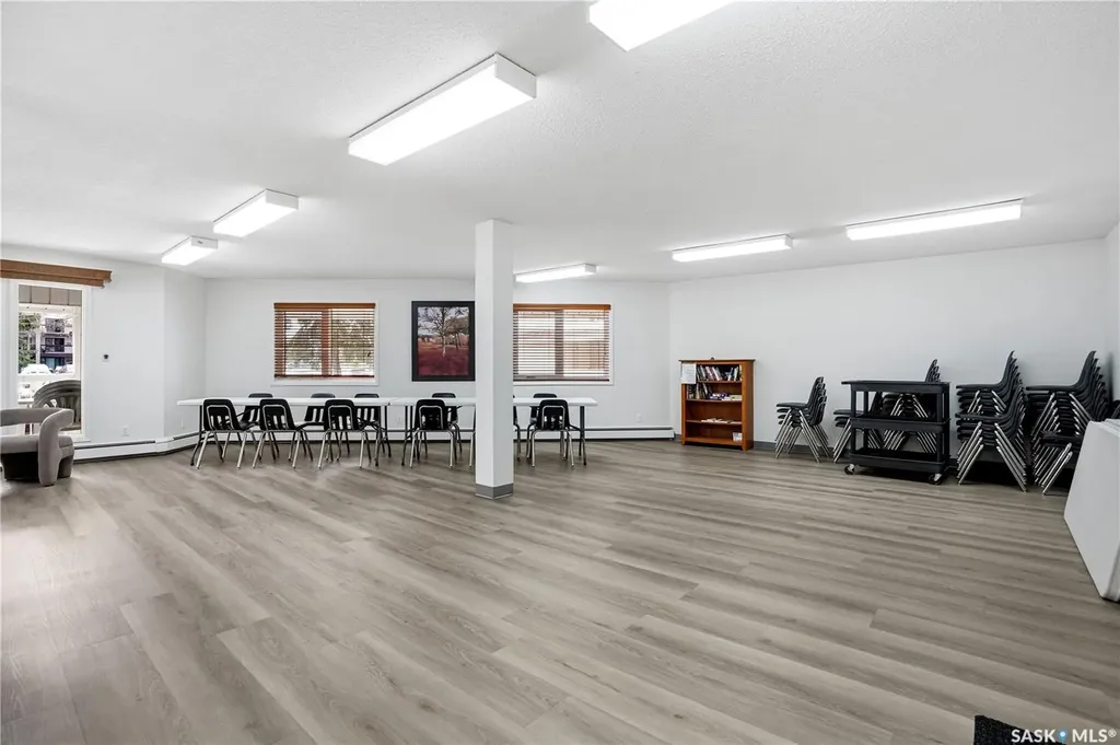 960 Assiniboine Avenue E Regina SK S4V 2P8