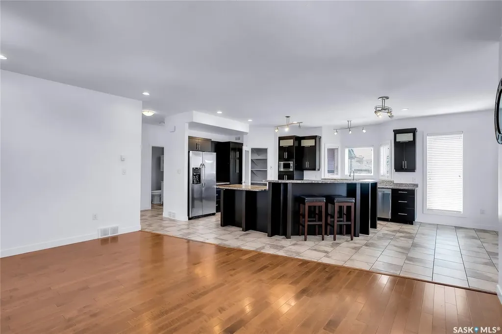 208 O' Meara Court Warman SK S0K 4S1