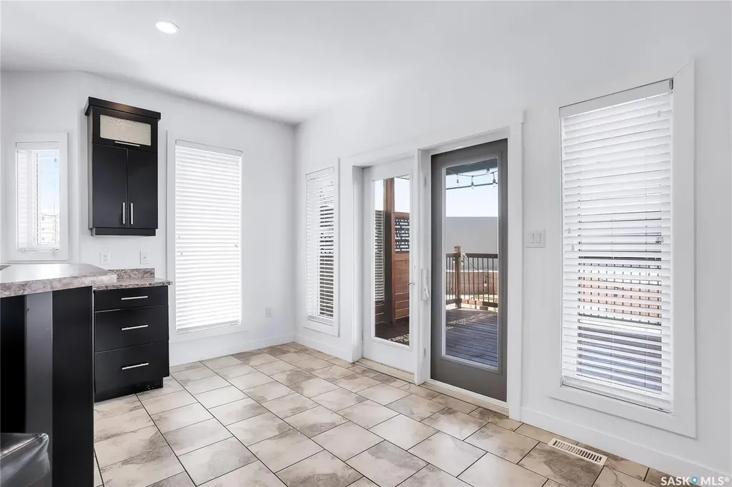208 O' Meara Court Warman SK S0K 4S1