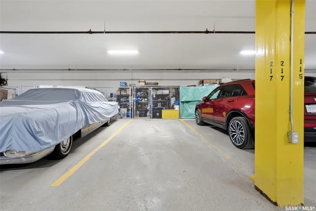 1621 Dakota Drive Regina SK S4Z 0A8