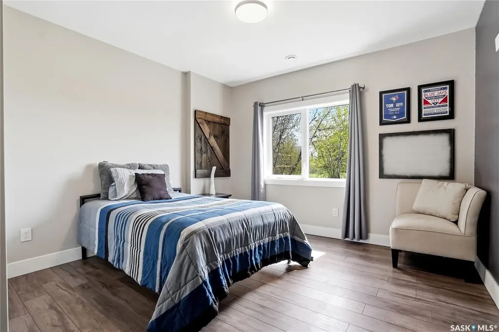 11 Country Road Dundurn Rm No. 314 SK S7C 0A7