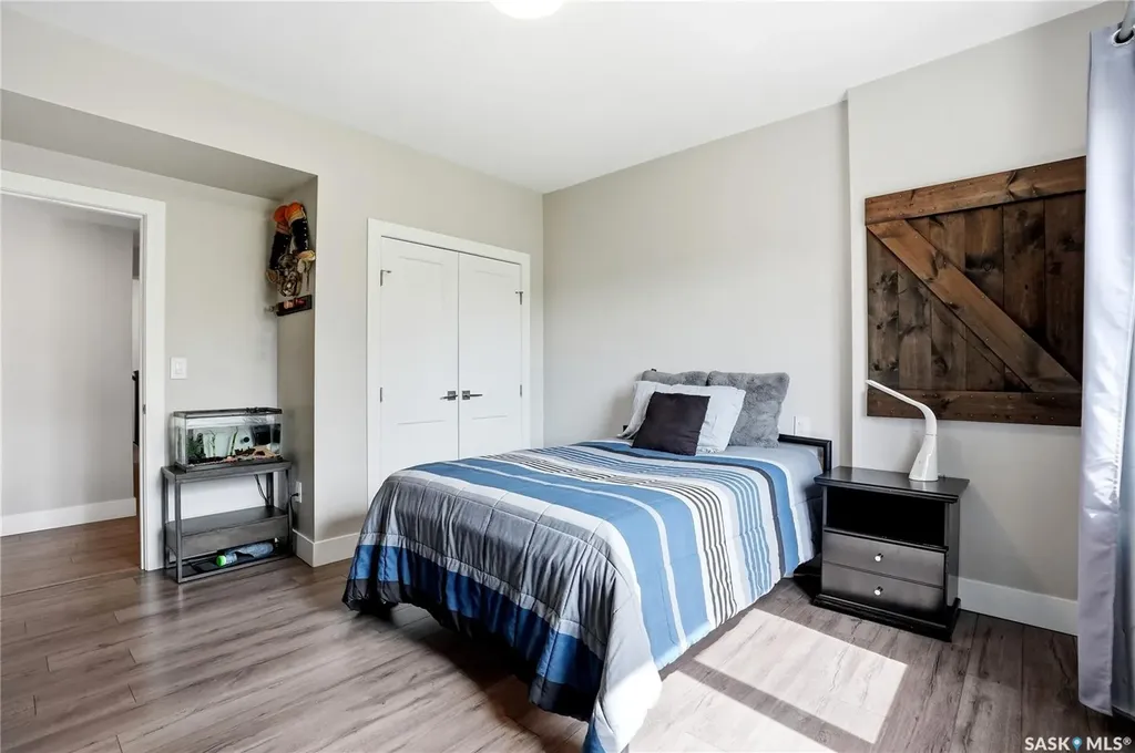 11 Country Road Dundurn Rm No. 314 SK S7C 0A7