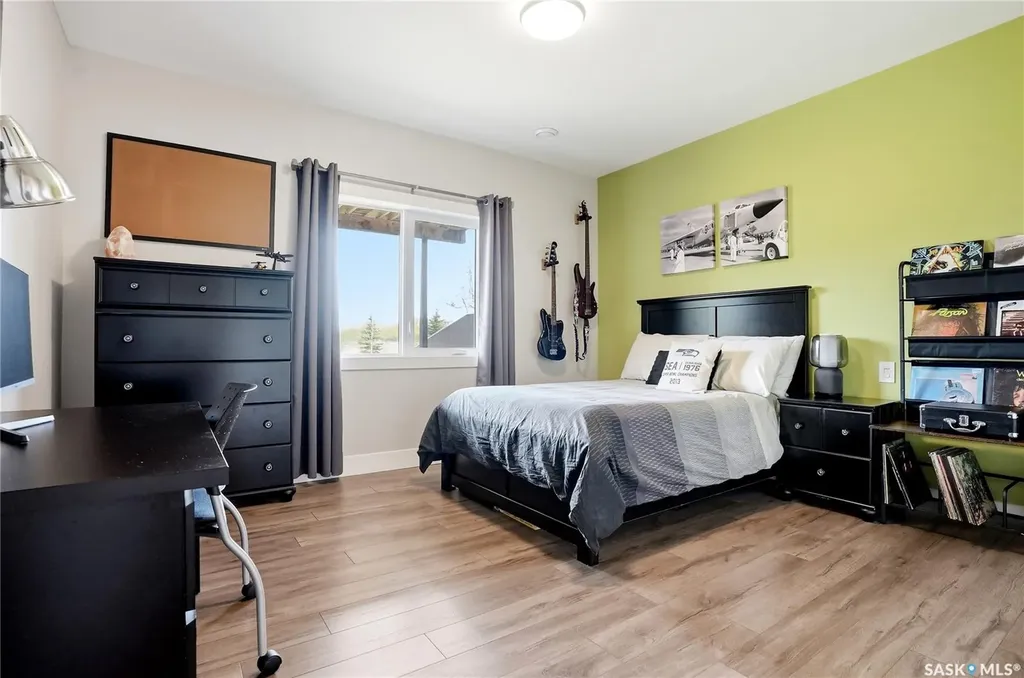 11 Country Road Dundurn Rm No. 314 SK S7C 0A7