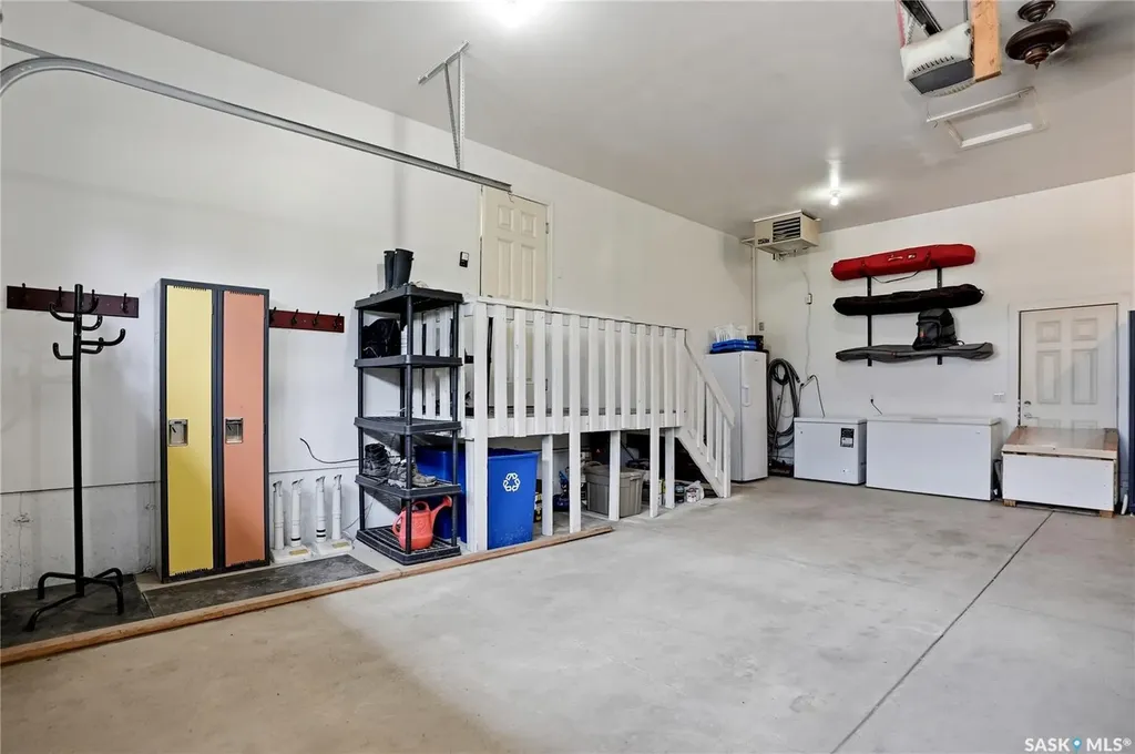 11 Country Road Dundurn Rm No. 314 SK S7C 0A7