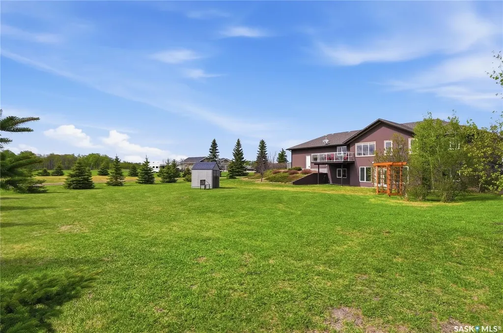 11 Country Road Dundurn Rm No. 314 SK S7C 0A7