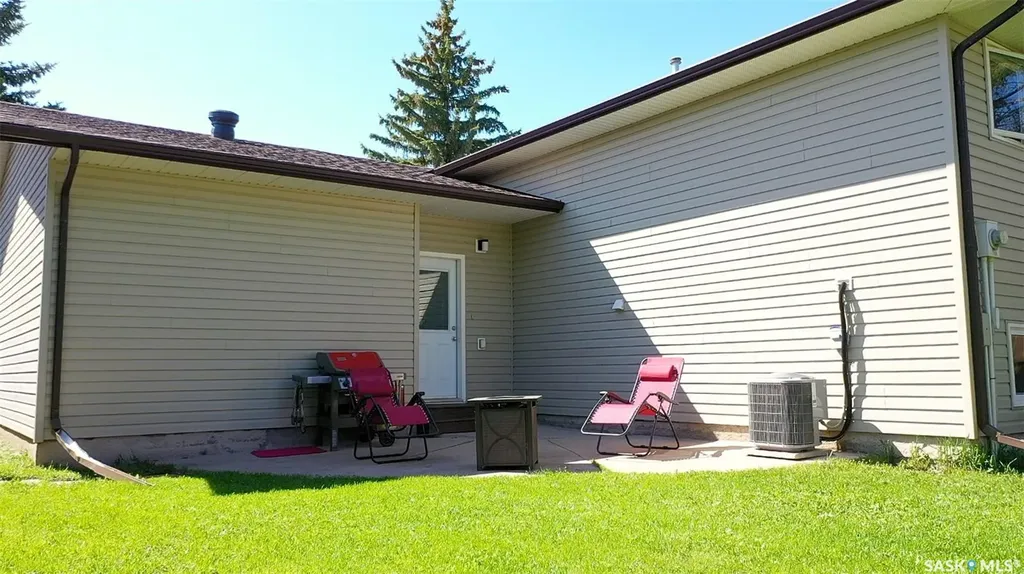 183 Allanbrooke Drive Yorkton SK S3N 3K1