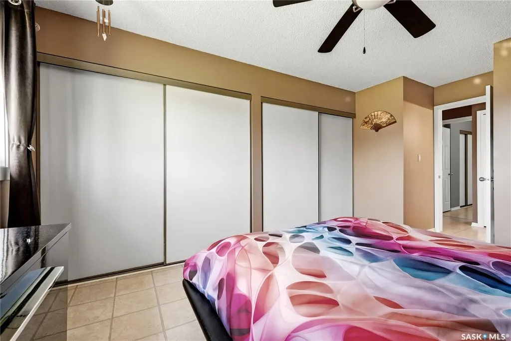 6427 Rochdale Boulevard Regina SK S4X 2Y9