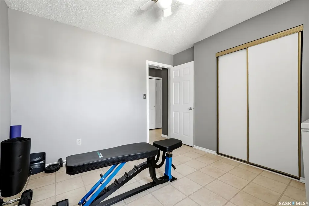 6427 Rochdale Boulevard Regina SK S4X 2Y9