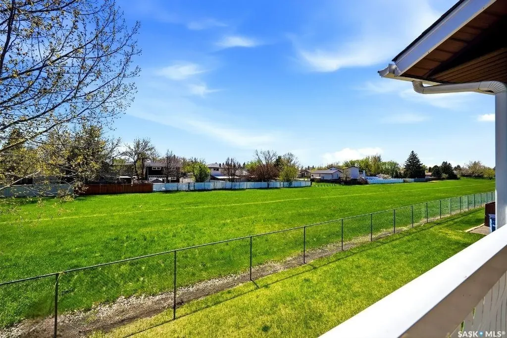 6427 Rochdale Boulevard Regina SK S4X 2Y9