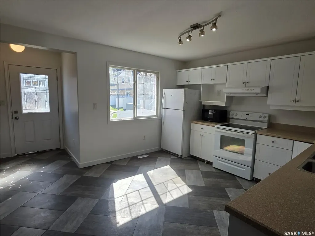 2195 Toronto Street Regina SK S4P 0B7