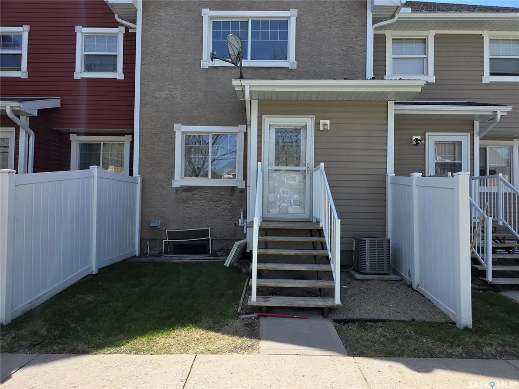 2195 Toronto Street Regina SK S4P 0B7