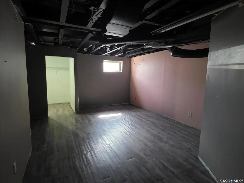 2195 Toronto Street Regina SK S4P 0B7