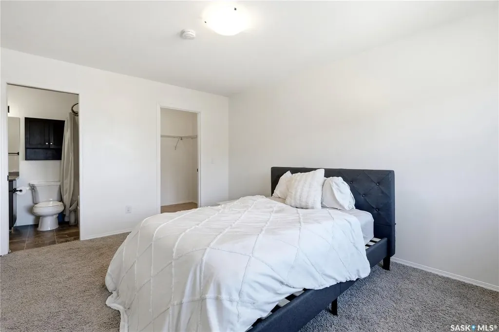 150 Langlois Way Saskatoon SK S7T 0K8