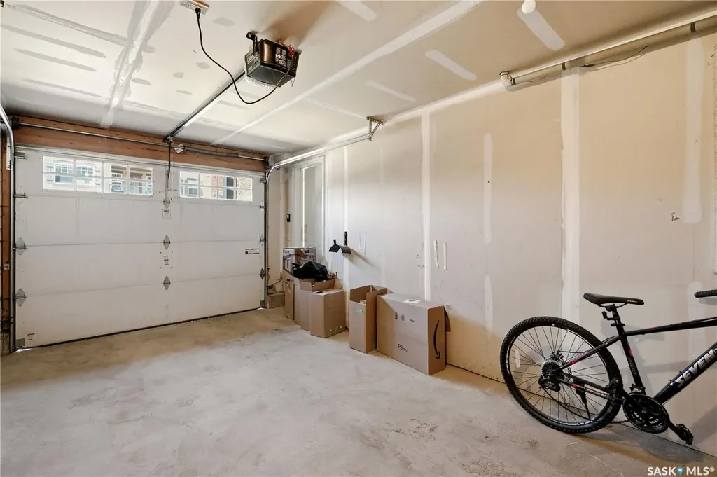 150 Langlois Way Saskatoon SK S7T 0K8
