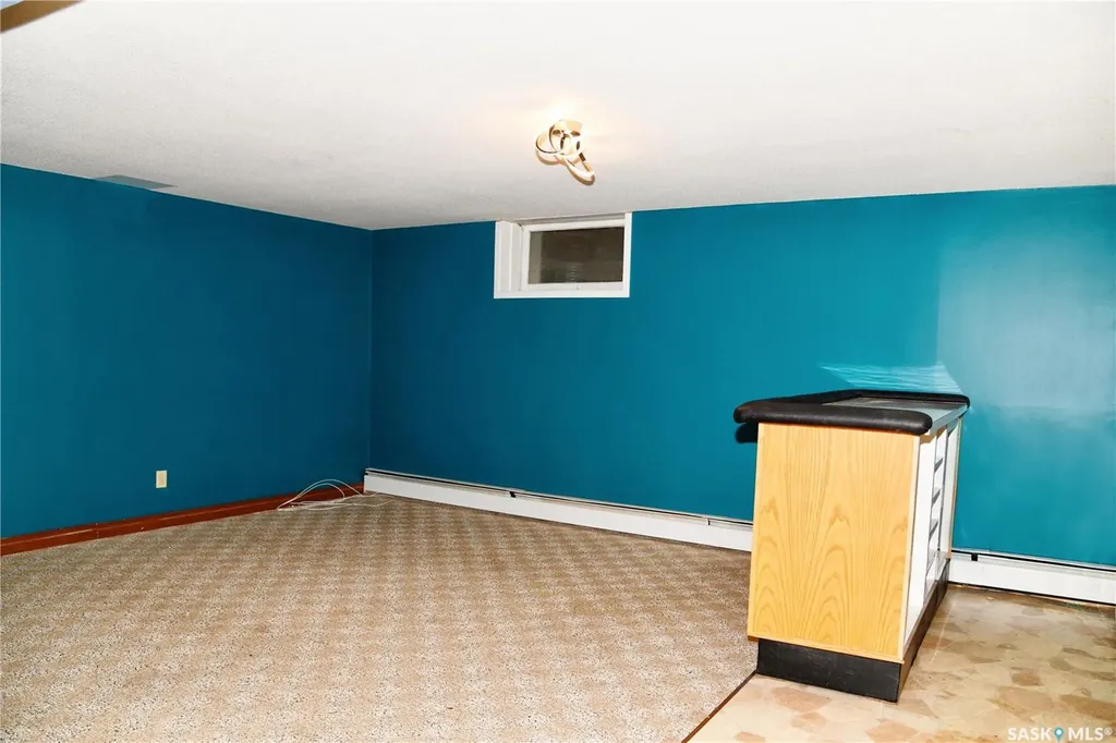 134 Cooper Crescent Saskatoon SK S7M 4L3