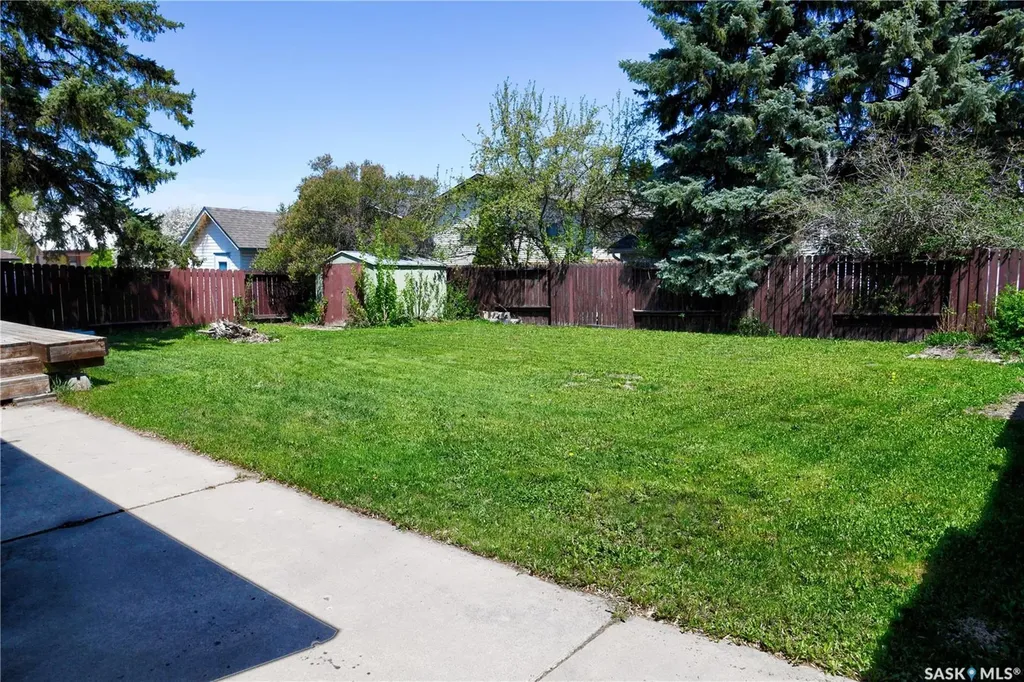 134 Cooper Crescent Saskatoon SK S7M 4L3