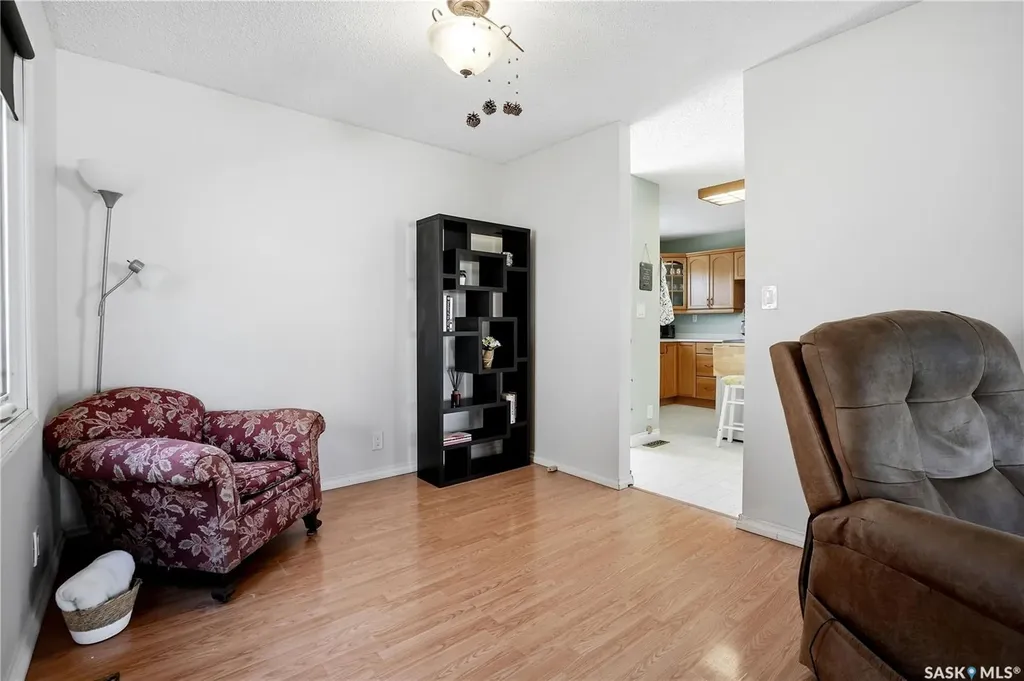 1009 Corman Crescent Moose Jaw SK S6H 6V5