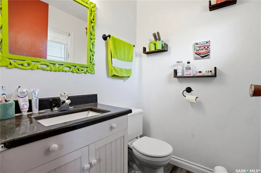 1009 Corman Crescent Moose Jaw SK S6H 6V5