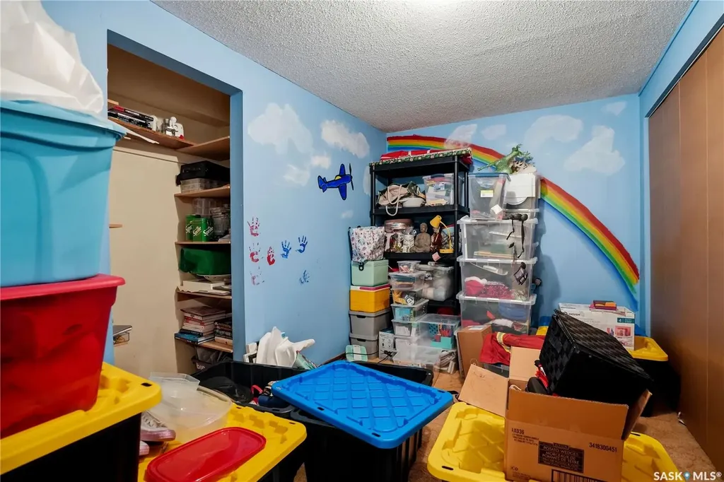 1009 Corman Crescent Moose Jaw SK S6H 6V5
