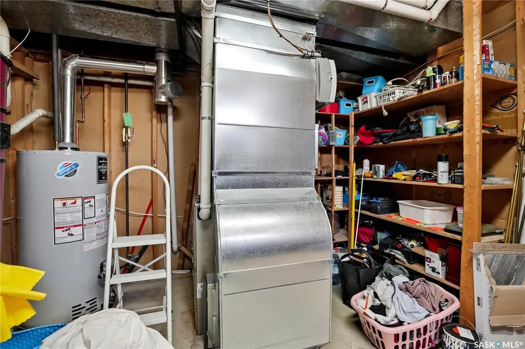 1009 Corman Crescent Moose Jaw SK S6H 6V5