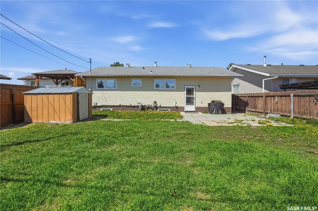 1009 Corman Crescent Moose Jaw SK S6H 6V5