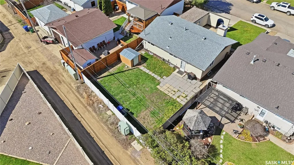 1009 Corman Crescent Moose Jaw SK S6H 6V5