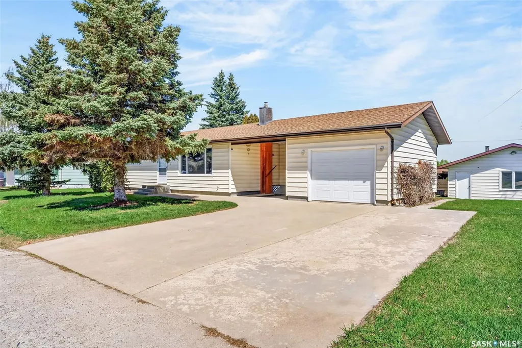 507 3rd Avenue N Naicam SK S0K 2Z0